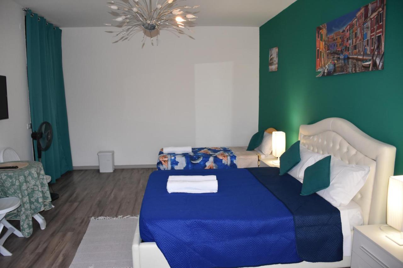 Venice Day Bed & Breakfast